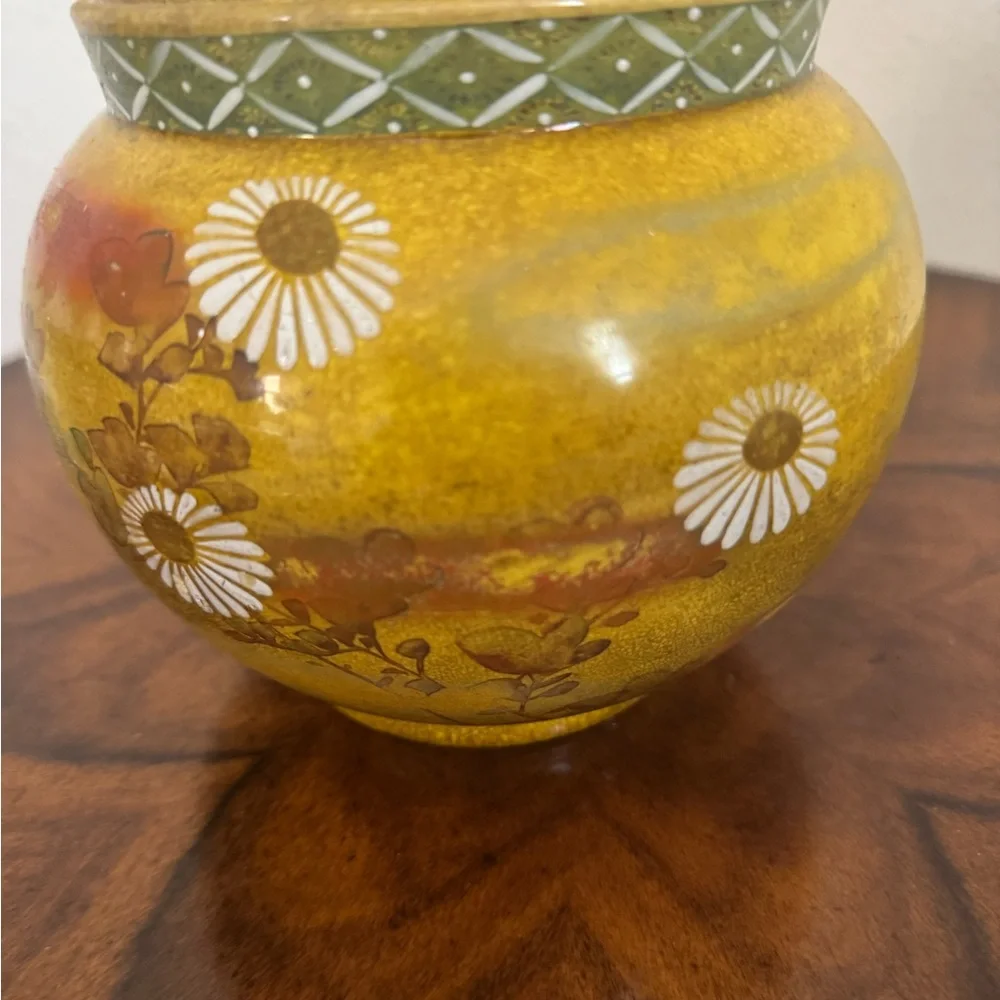 Antique Japanese Ceramic Planter Hand Painted Floral Decoration 5 1/2” - Picture 6 of 12